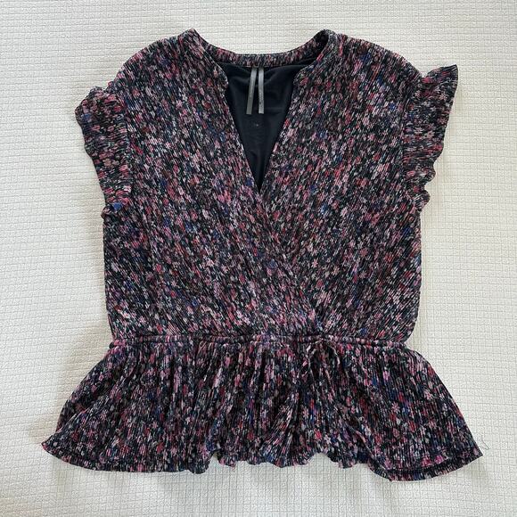 Anthropologie Tops - Anthropologie Dione Metallic Floral Blouse V Neck Flutter Sleeves Size L